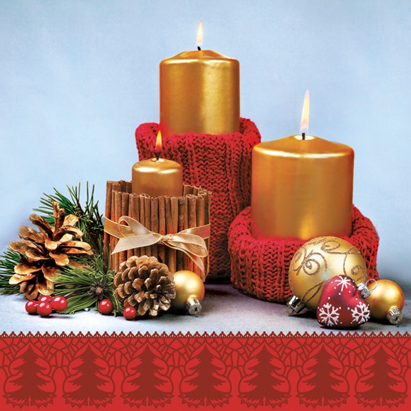 Napkins 33x33 cm - Candles in Cinnamon Canes and Red Sweaters, candles, tree ornaments Napkins 33x33 cm - Candles in Cinnamon Canes and Red Sweaters
